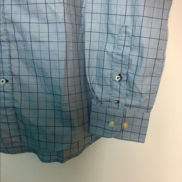 Tommy Hilfiger M Medium 38 - 40 Button Front Shirt Plaid Square Blue Casual NWOT - Picture 6 of 8